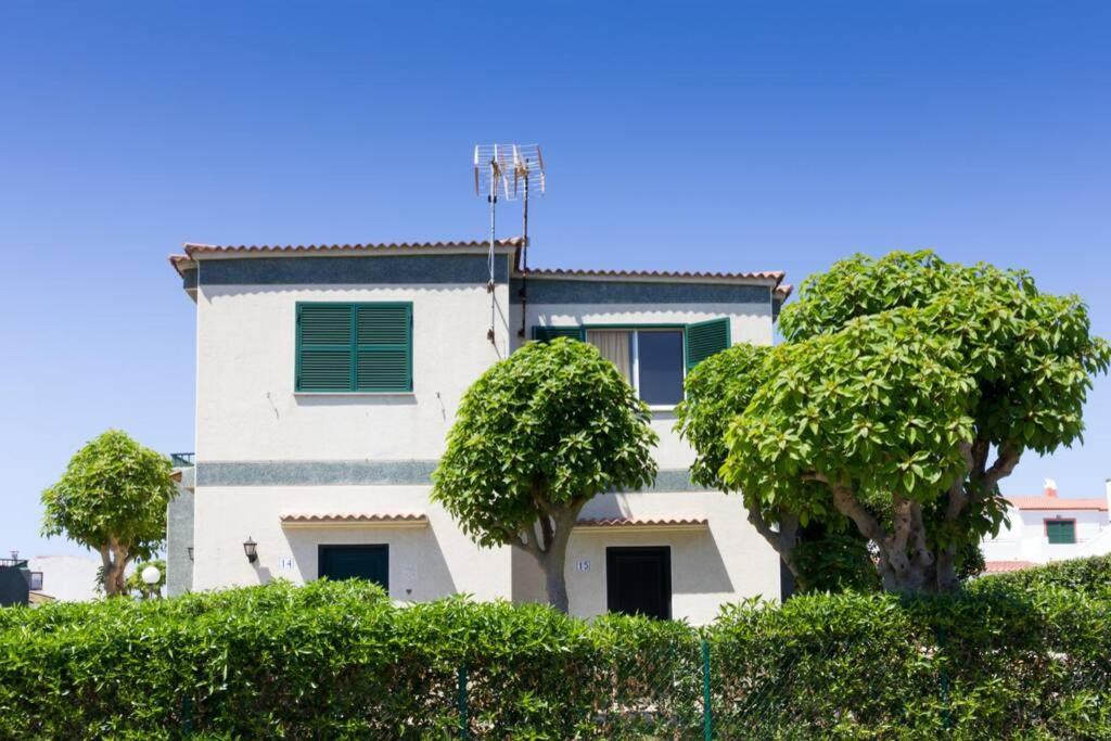 Tranquilo Apartamento Con Preciosa Cala En La Puerta Ciutadella  Exterior photo